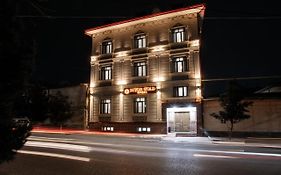 Hotel Diyor Gold